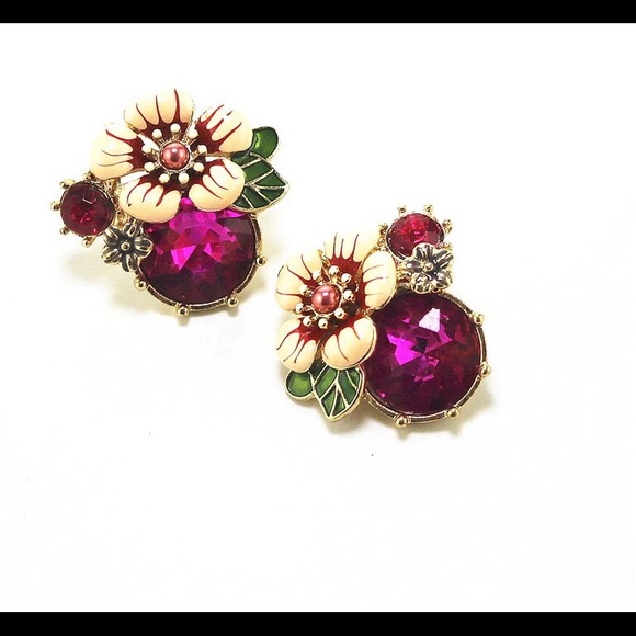 Anthropologie Jewelry - 💕Anthropologie Crystal Earrings 🌸